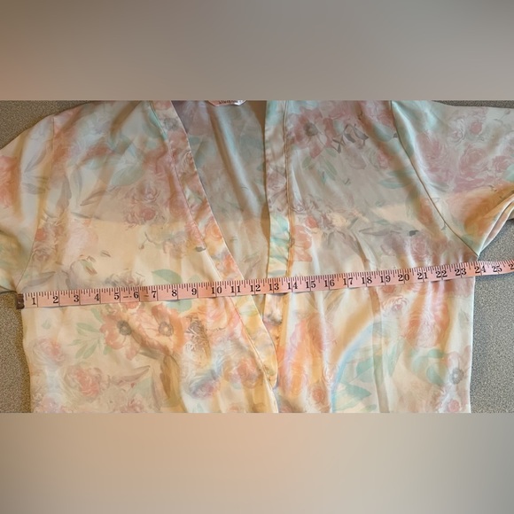 La Vie En Rose 🌹 Pastel Floral Lace Trim Kimono Robe Size S/M - Picture 10 of 12